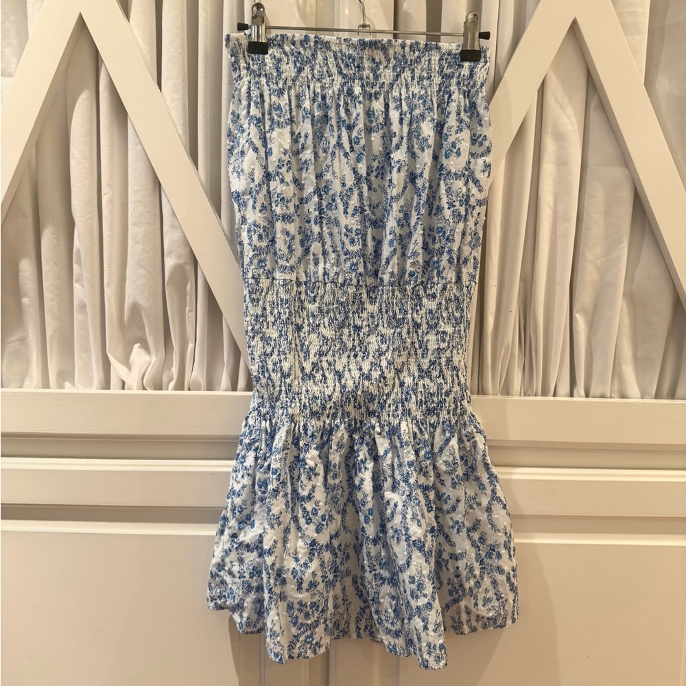 Olivaceous Delaney Strapless Floral Mini Dress in Blue and White Size M